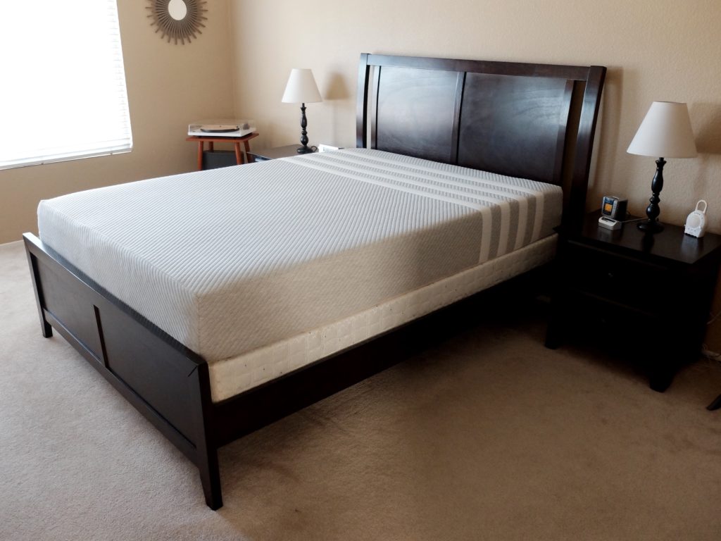 is leesa mattress latex free